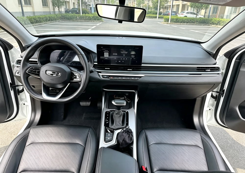 GEELY Emgrand 2022 car image #7