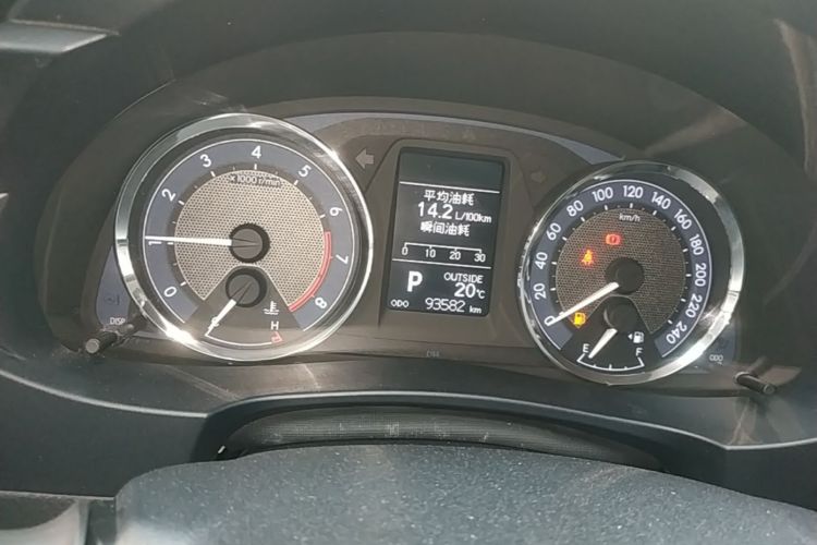 Toyota Corolla 2015 car image #12