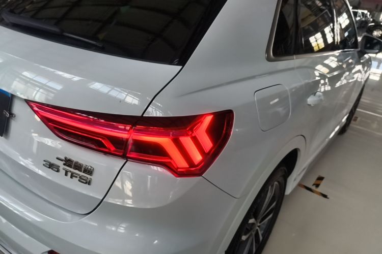 Audi Q3 2021 #8 Audi Q3 2021 car image #8