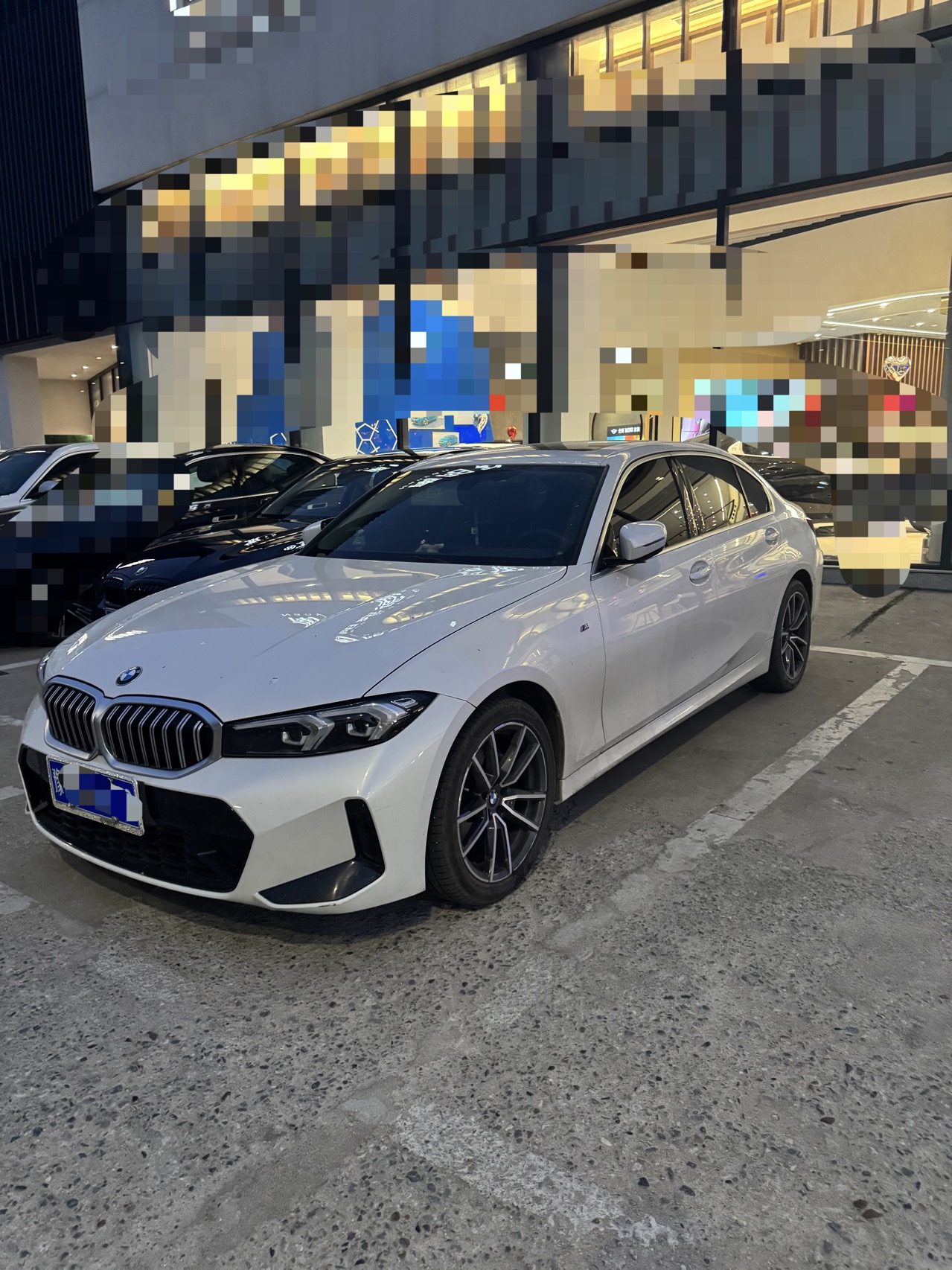 BMW 3 Series 2023 BMW 3 Series 2023 car image