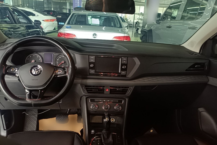Volkswagen Tharu 2020 #10 Volkswagen Tharu 2020 car image #10