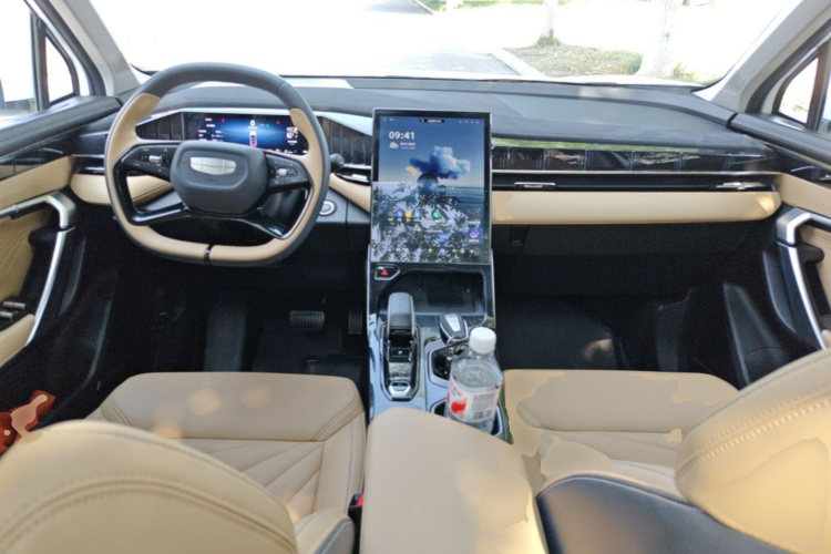 GEELY Boyue L 2023 #10 GEELY Boyue L 2023 imagen de coche #10