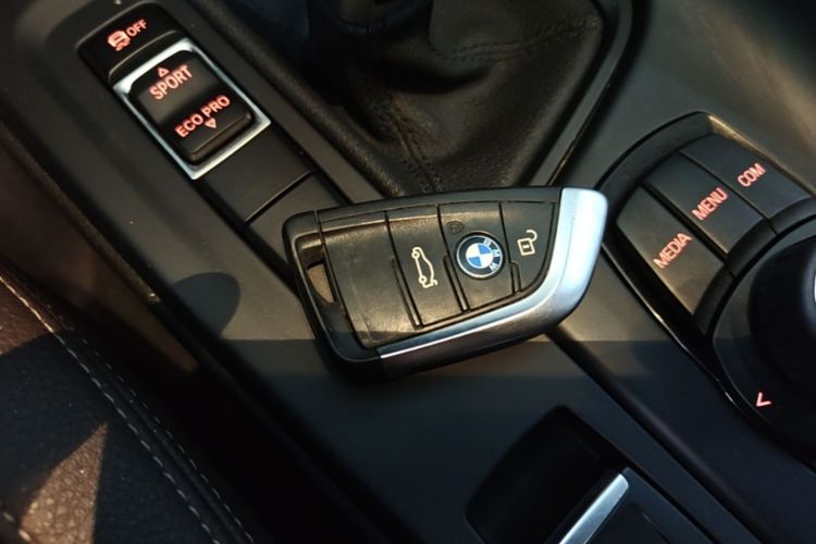 BMW X1 2019 #14 BMW X1 2019 car image #14