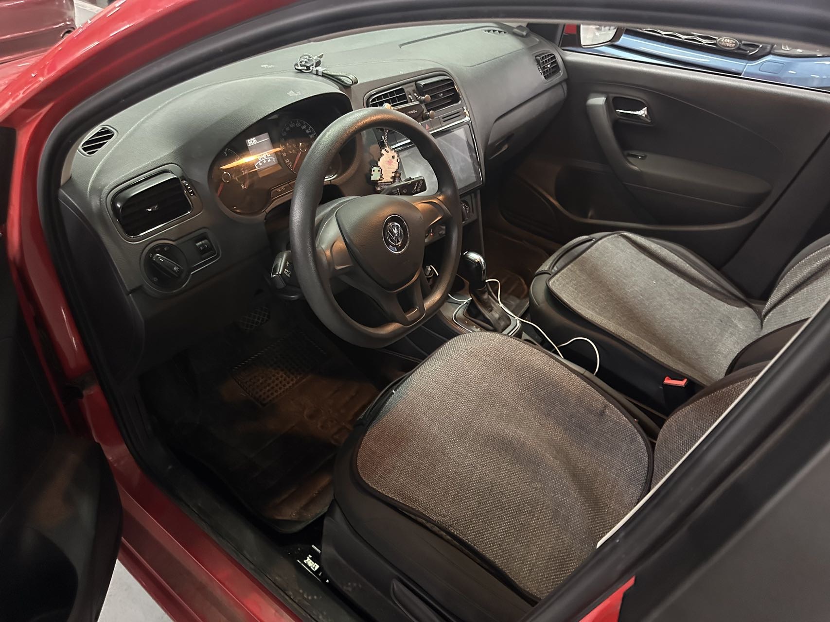 Volkswagen Polo 2017 imagen de coche #2