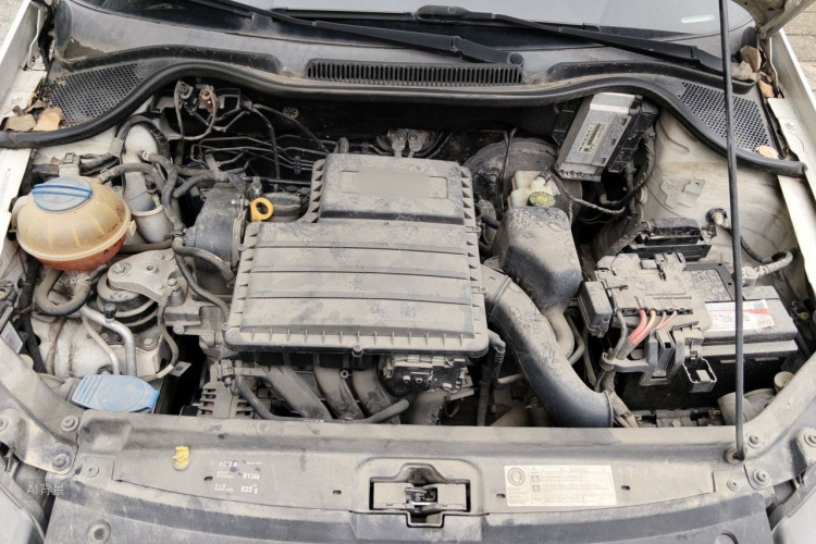 Volkswagen Polo 2015 imagem de carro #22
