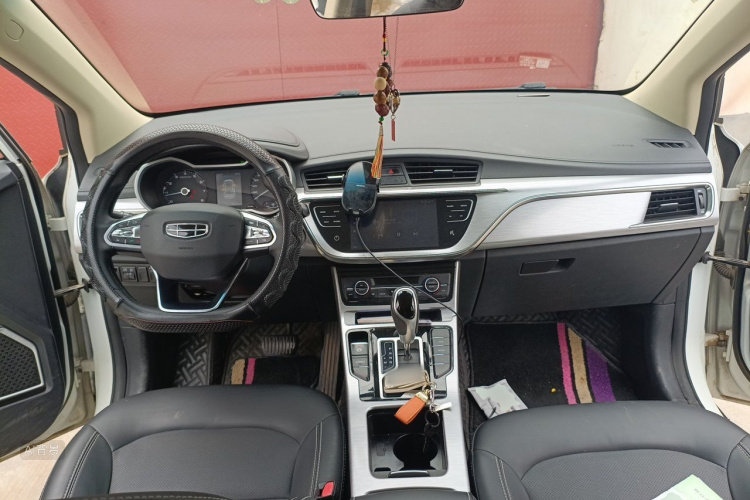 GEELY Emgrand GS 2019 car image #11