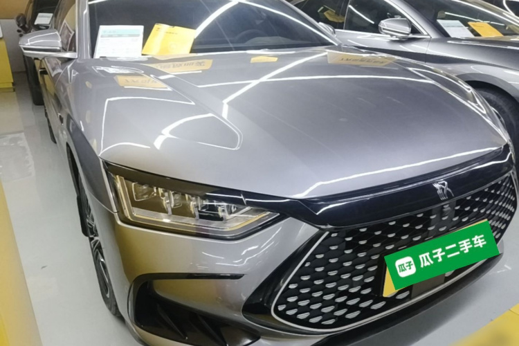 BYD Han 2023 immagine di auto #4