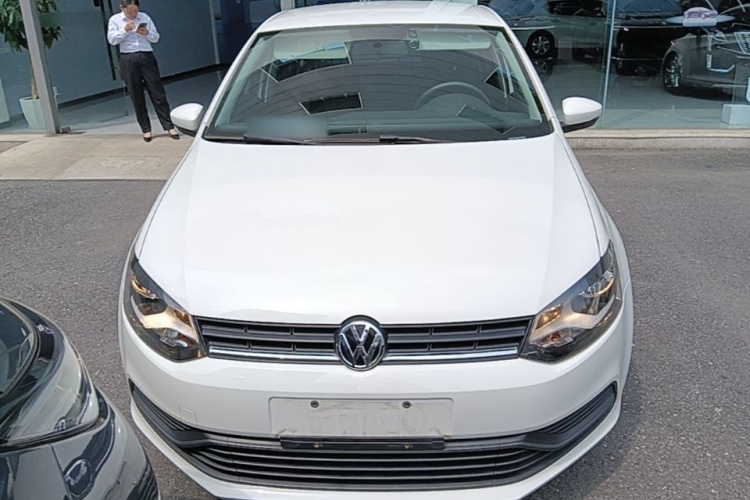 Volkswagen Polo 2019 #3 Volkswagen Polo 2019 car image #3
