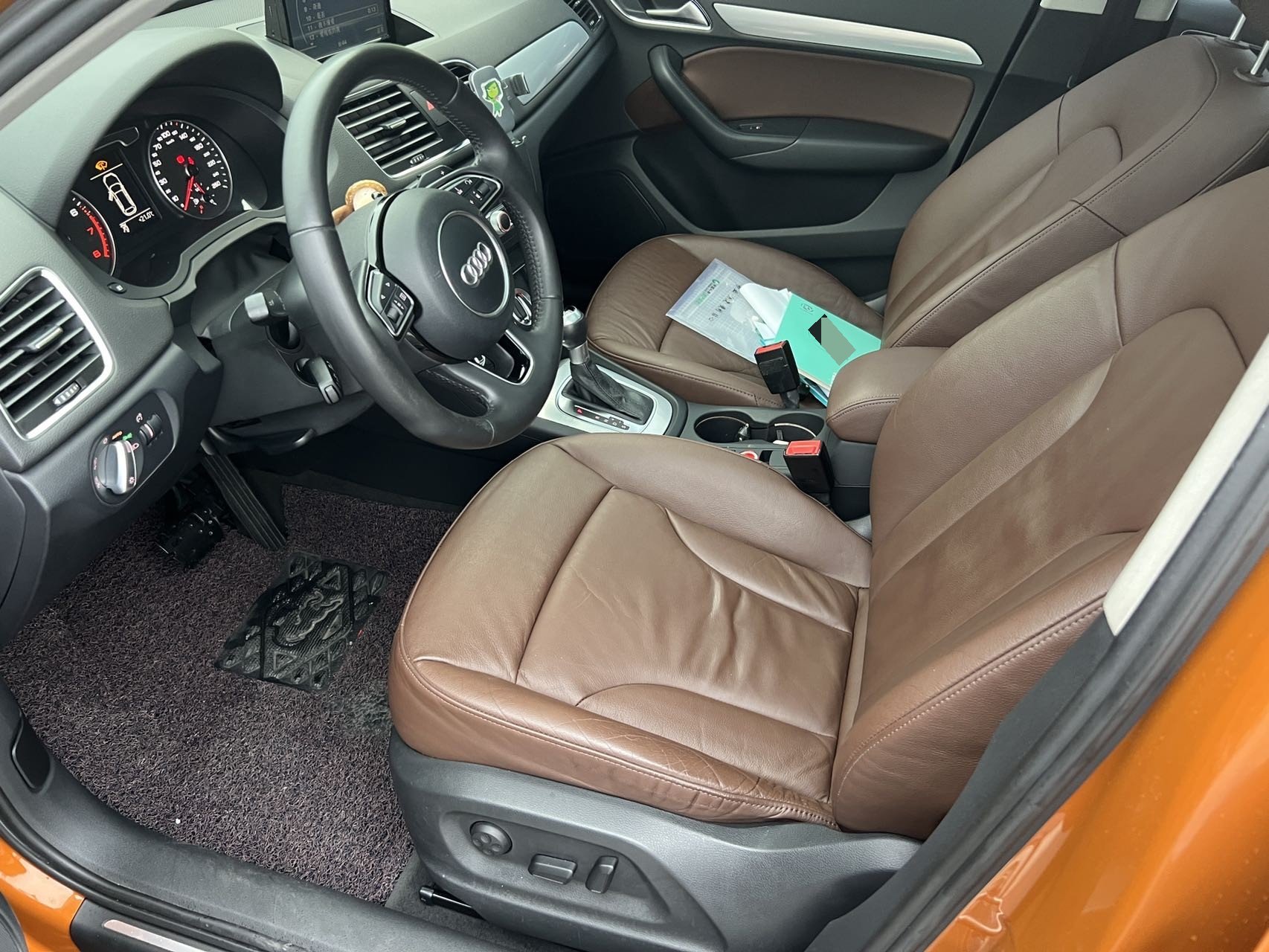 Audi Q3 2014 car image #3
