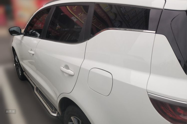 GEELY Vision X6 2020 image de voiture #5