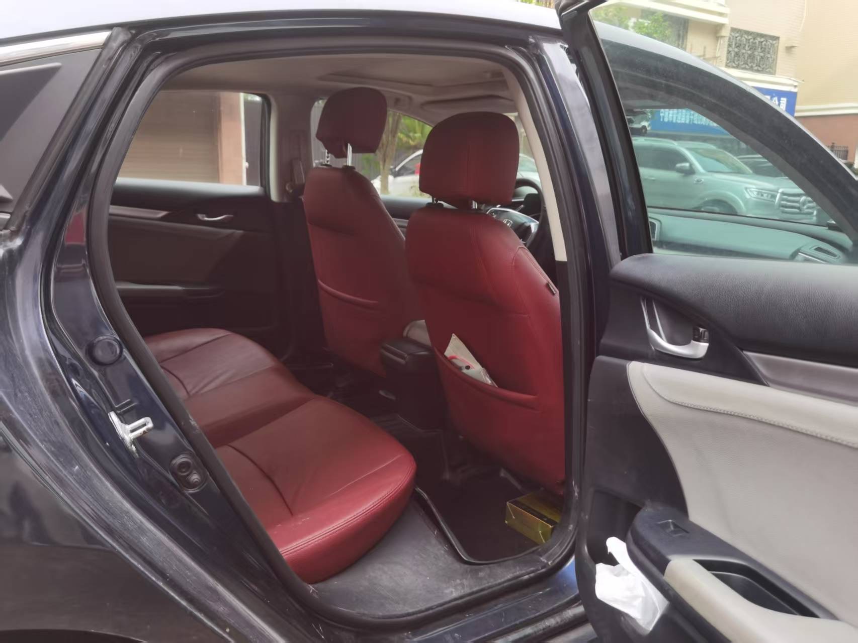 Honda Civic 2018 #8 Honda Civic 2018 car image #8
