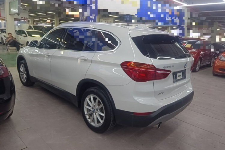 BMW X1 2018 #7 BMW X1 2018 car image #7