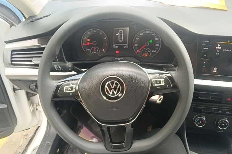 Volkswagen Lavida 2020 صورة سيارة #15