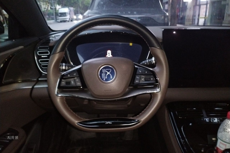 BYD Han 2023 car image #12