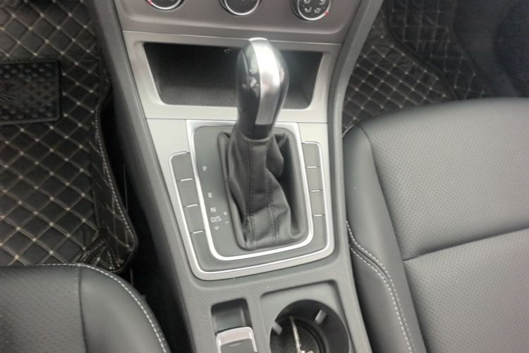 Volkswagen Golf 2016 #14 Volkswagen Golf 2016 car image #14