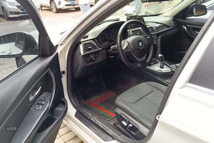 BMW 3 Series 2017 imagen de coche #18