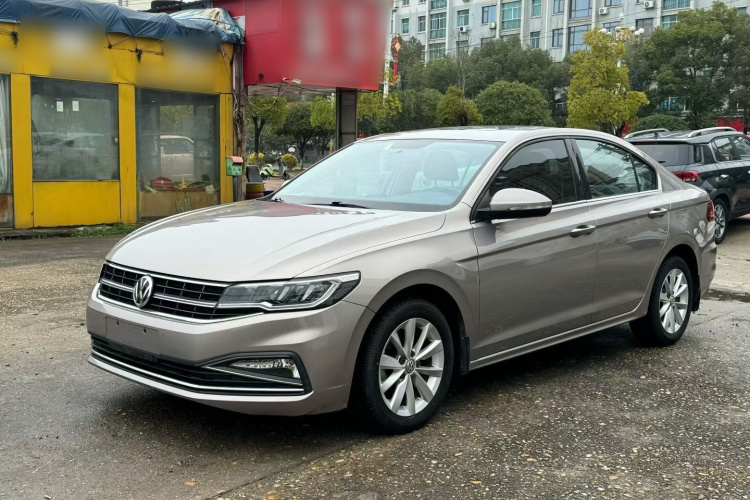 Volkswagen Bora 2019 image de voiture #2