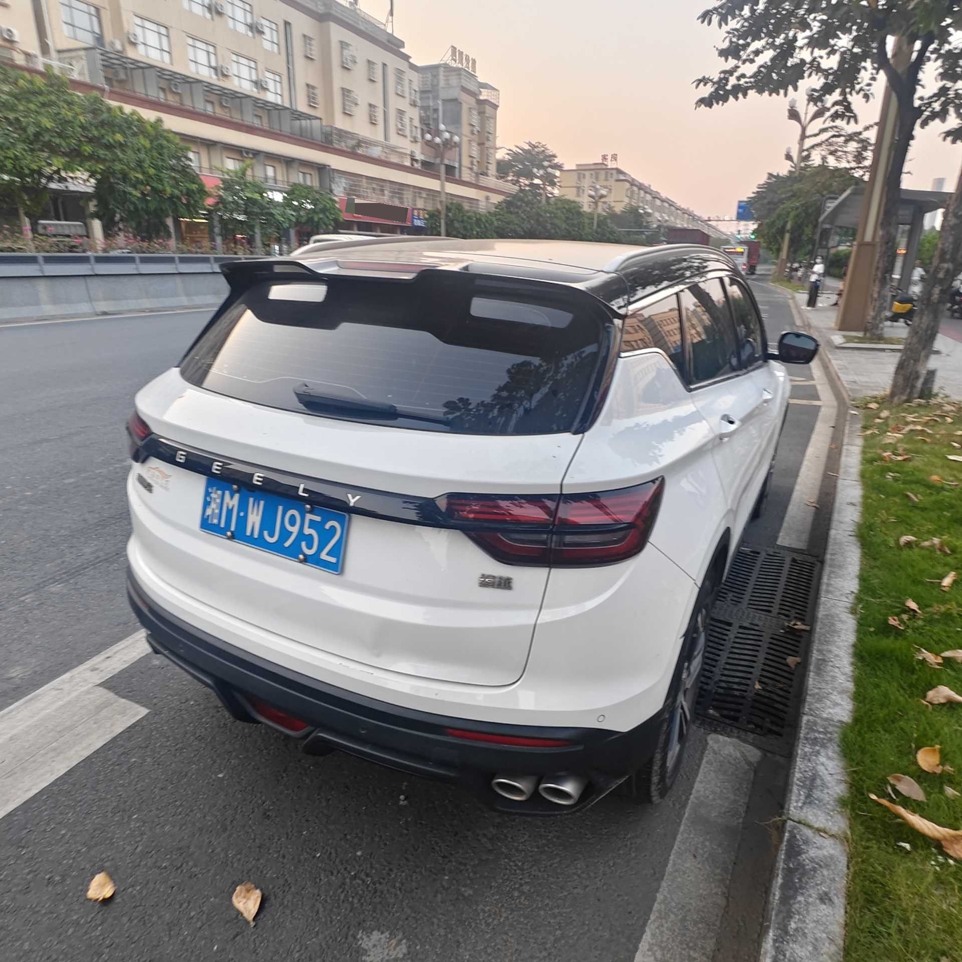 GEELY Coolray 2021 car image #8