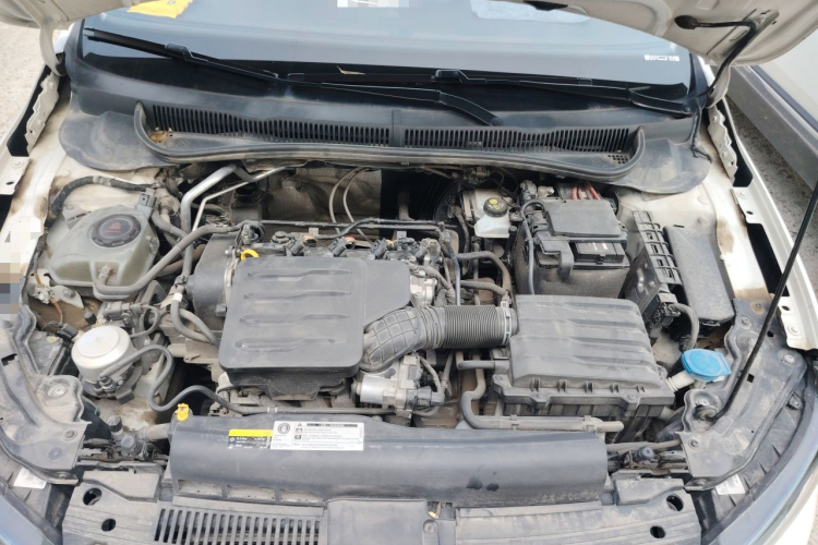 Volkswagen Polo 2021 car image #18