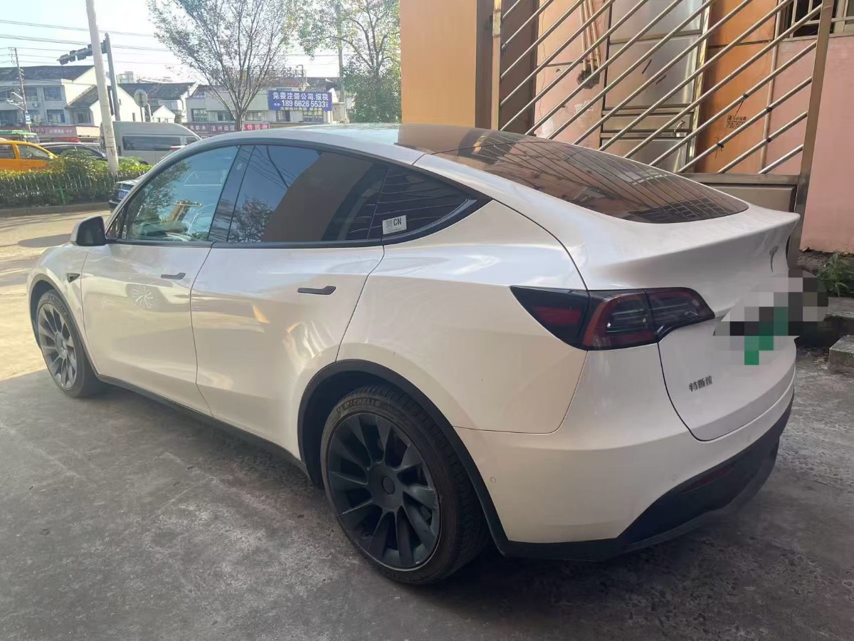 Tesla Model Y 2022 #8 Tesla Model Y 2022 car image #8