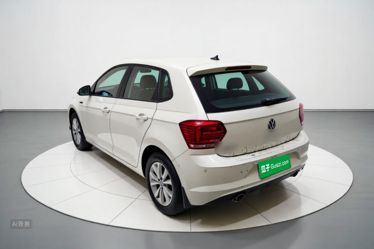 Volkswagen Polo 2022 car image #5