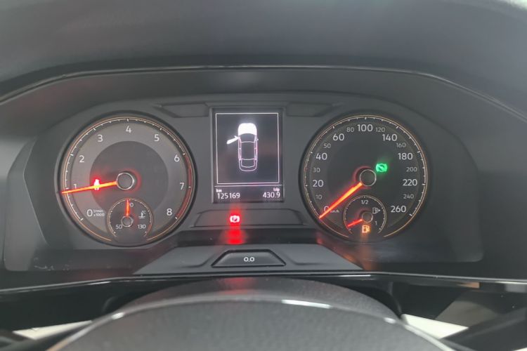Volkswagen Lavida 2018 car image #16