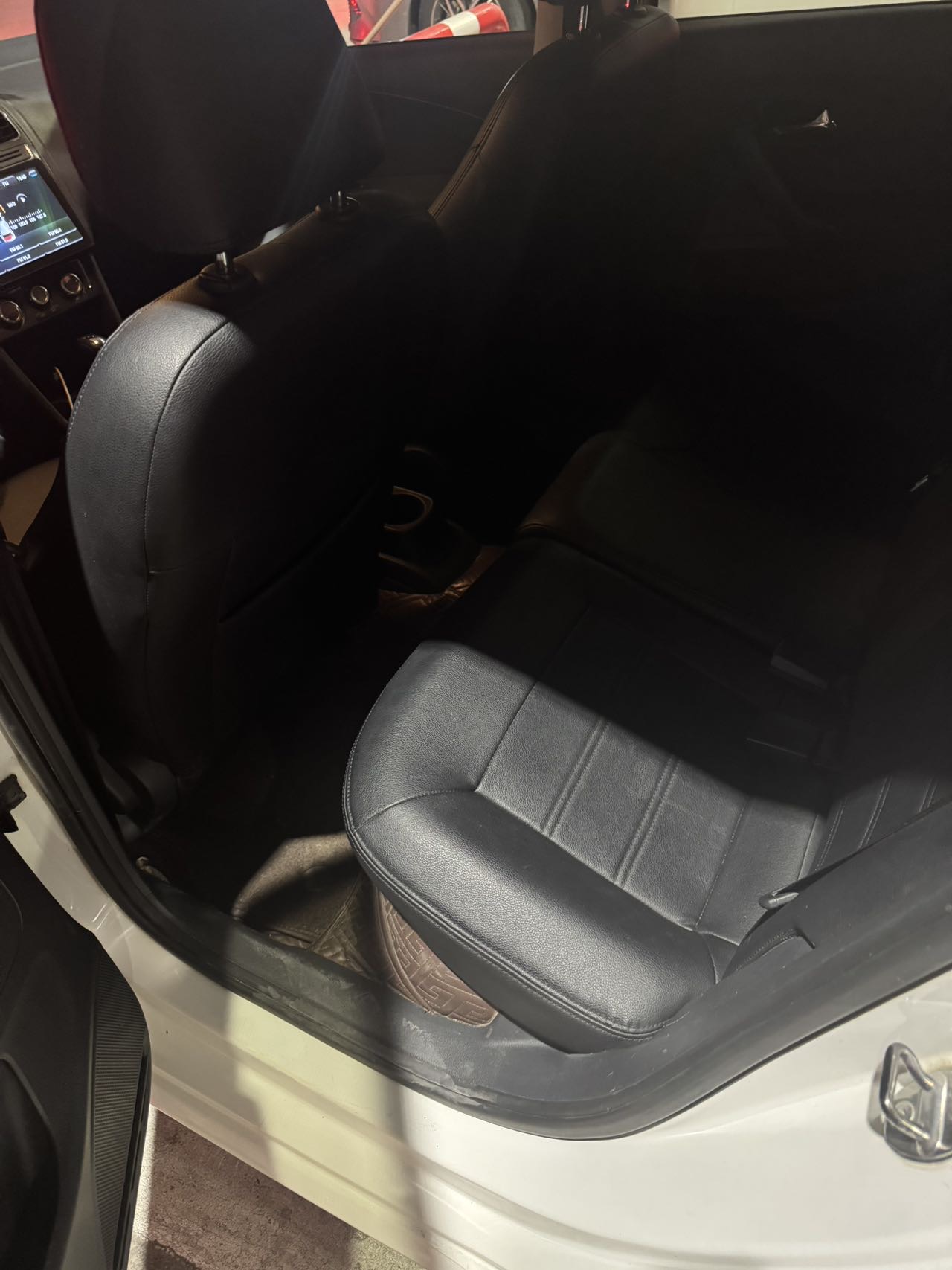 Volkswagen Polo 2018 car image #6