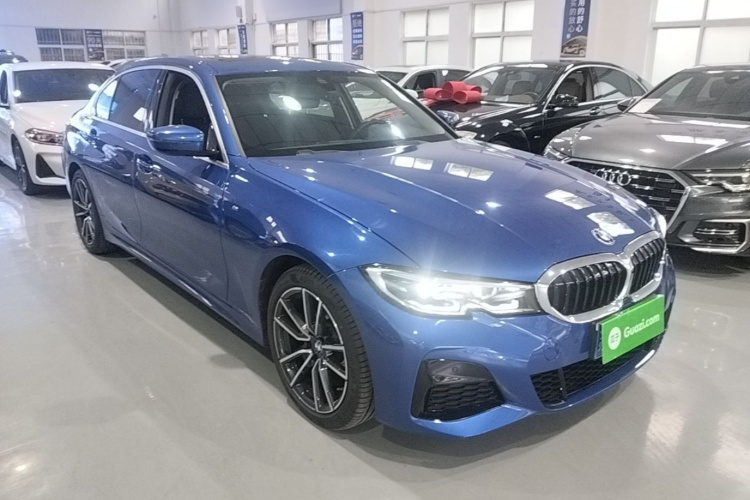 BMW 3 Series 2021 car image #4