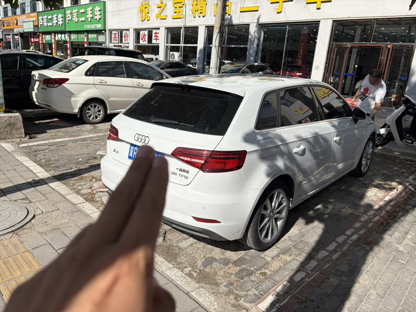 Audi A3 2017 car image #5
