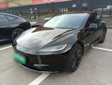 Tesla Model 3 2024 Tesla Model 3 2024 immagine di auto