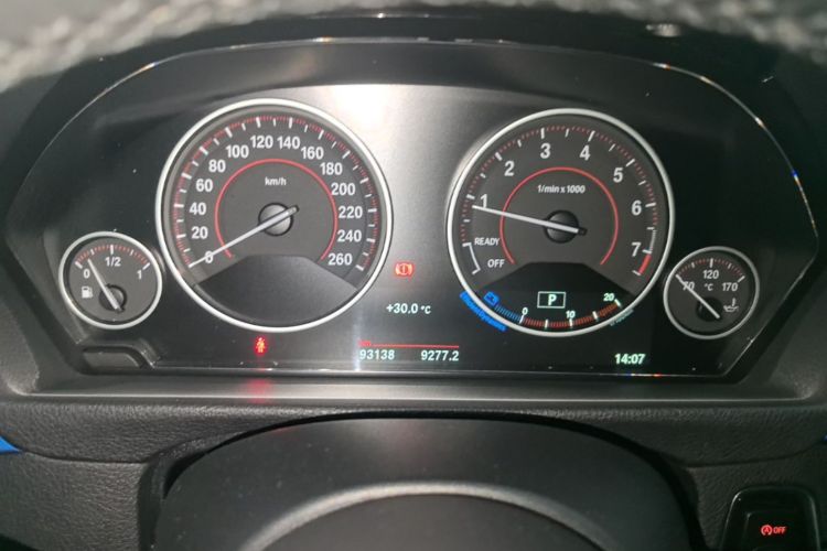 BMW 3 Series 2018 #12 BMW 3 Series 2018 car image #12