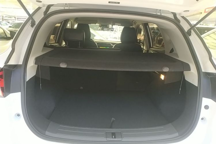 MG ZS 2020 car image #19