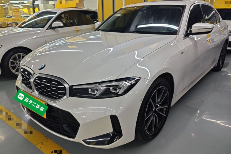 BMW 3 Series 2023 #2 BMW 3 Series 2023 car image #2