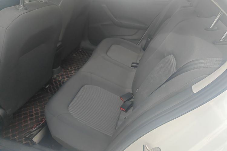 Volkswagen Santana 2019 car image #13