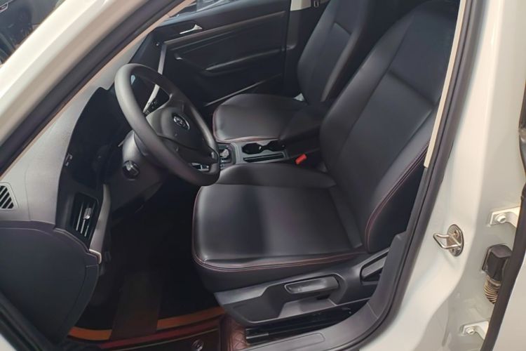 Volkswagen Lavida 2018 car image #15