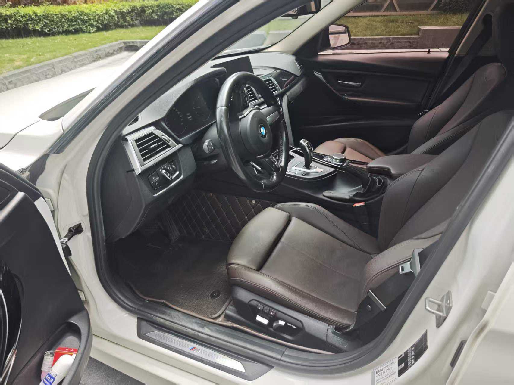 BMW 3 Series 2018 car image #5