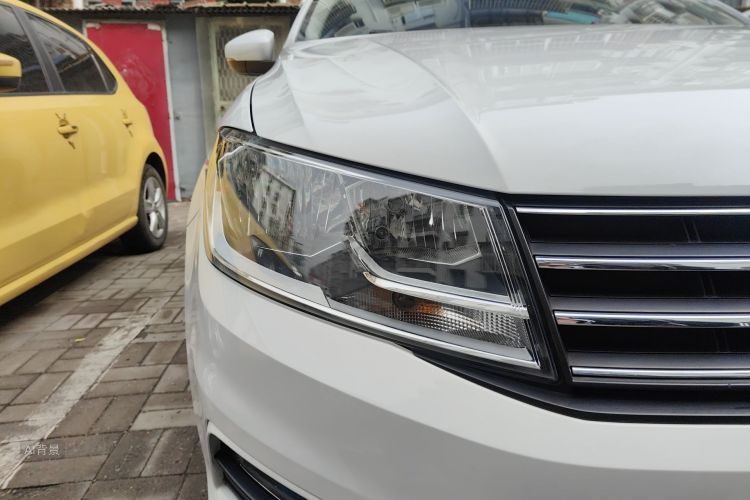 Volkswagen Santana 2019 car image #8