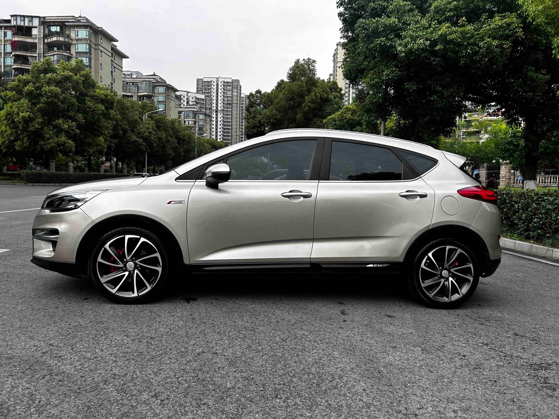 GEELY Emgrand GS 2018 #8 GEELY Emgrand GS 2018 car image #8