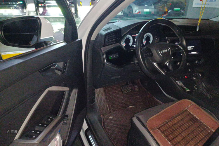 Audi Q3 2023 #18 Audi Q3 2023 car image #18