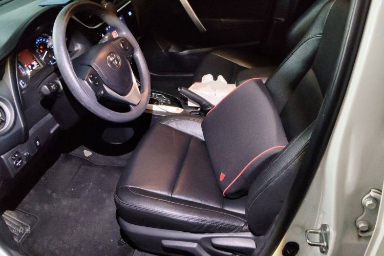 Toyota Corolla 2017 #17 Toyota Corolla 2017 car image #17