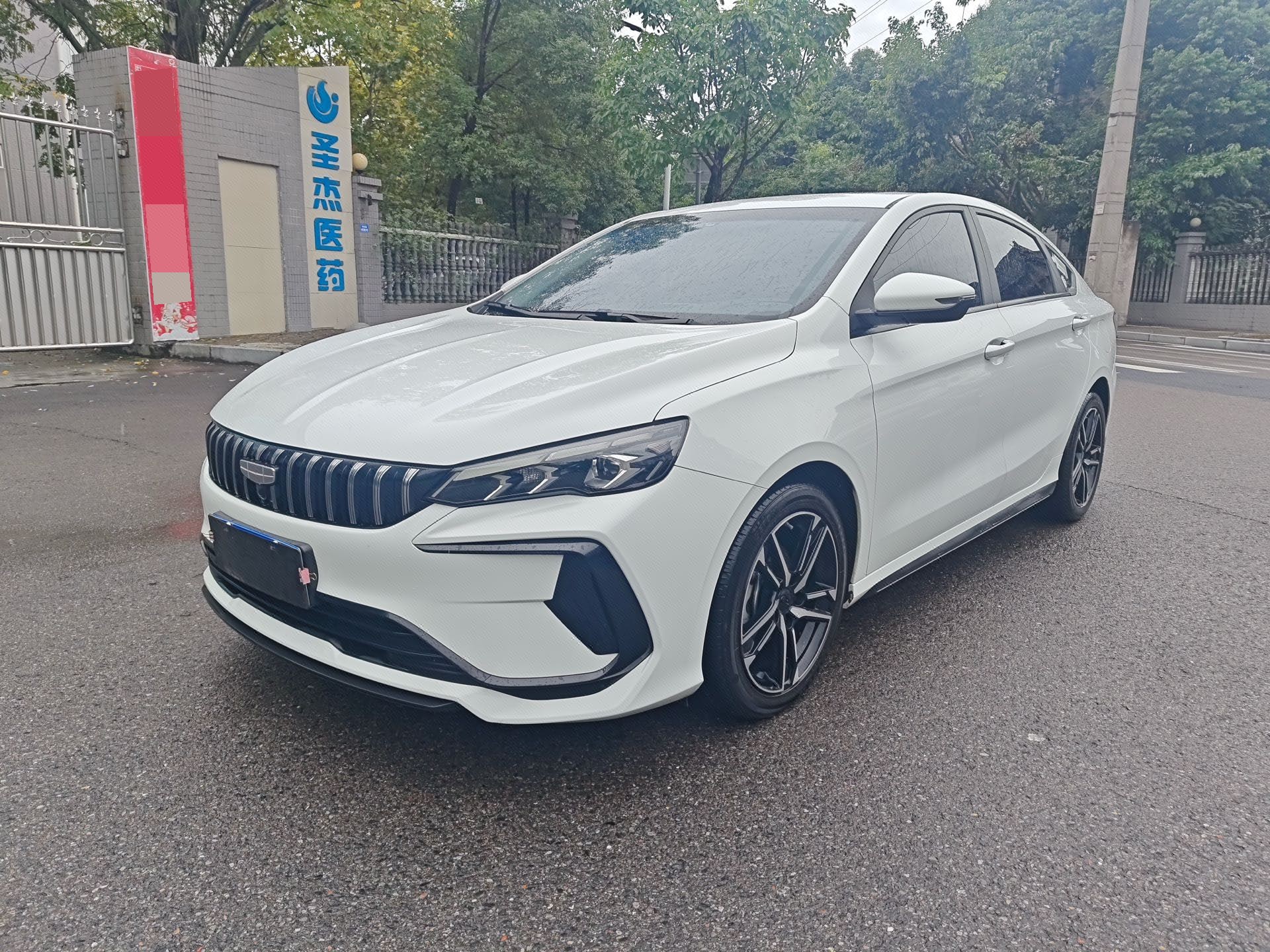 GEELY Binray 2024 GEELY Binray 2024 car image