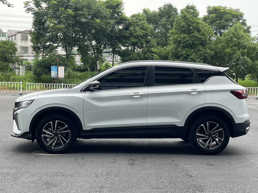 GEELY Coolray 2024 #4 GEELY Coolray 2024 car image #4