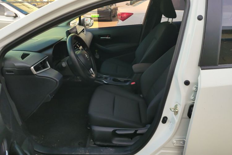 Toyota Corolla 2025 car image #15