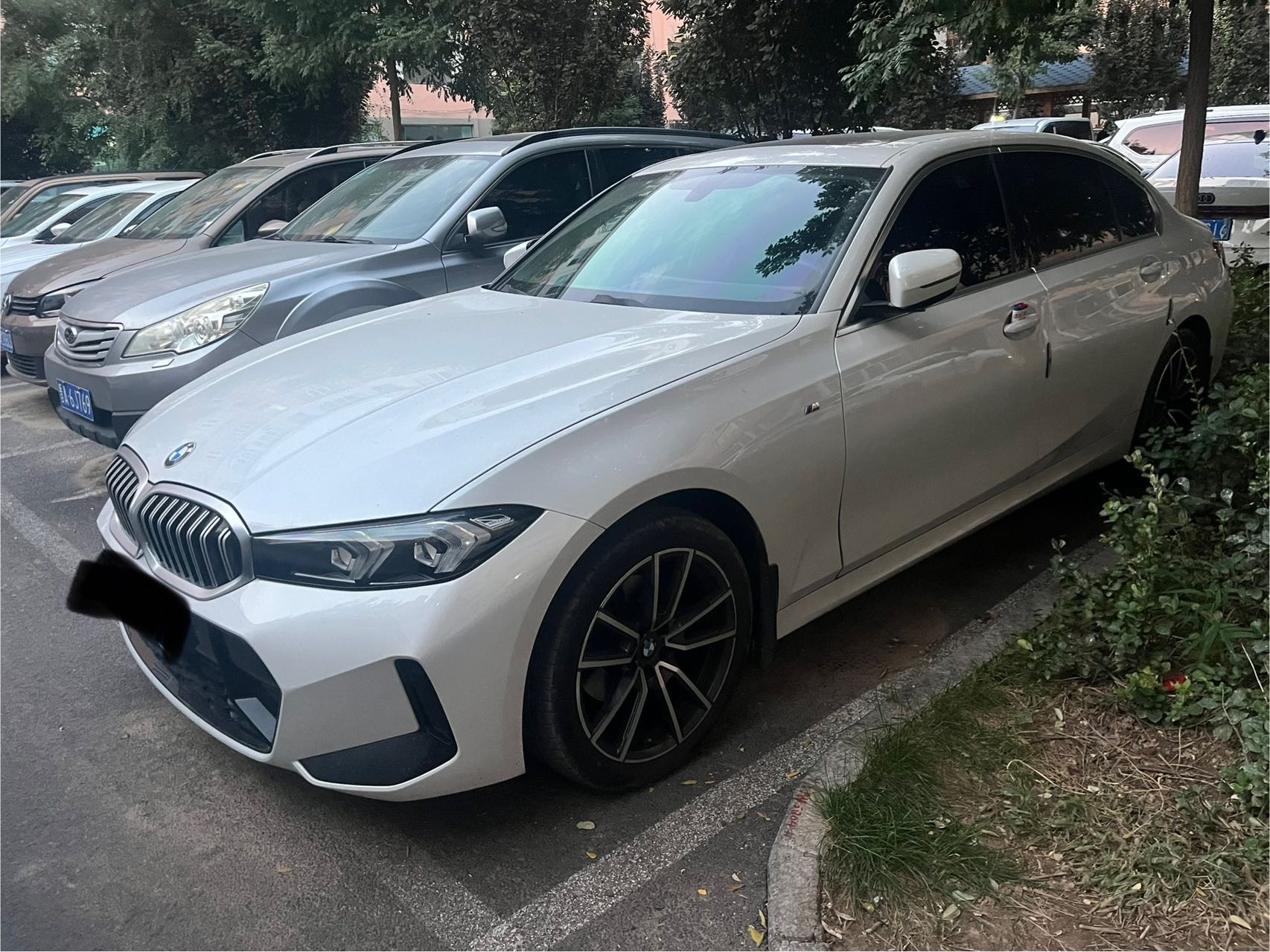 BMW 3 Series 2024 car image 