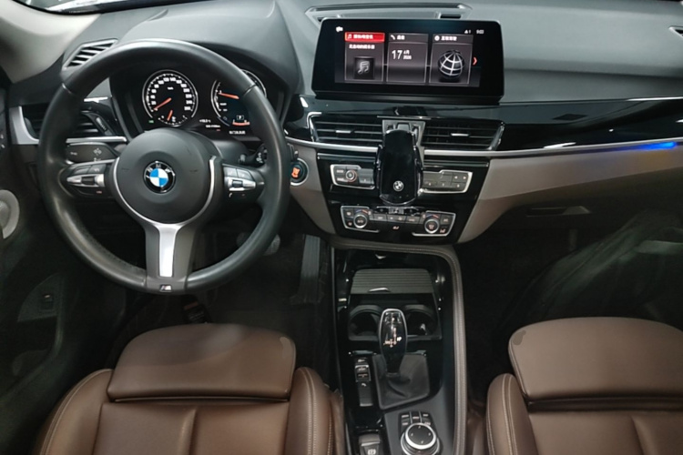 BMW X1 2020 image de voiture #10