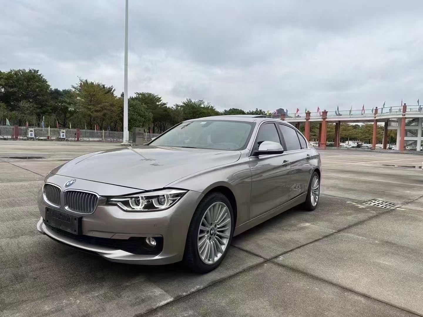 BMW 3 Series 2018 car image 