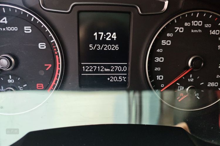 Audi Q3 2019 #14 Audi Q3 2019 car image #14