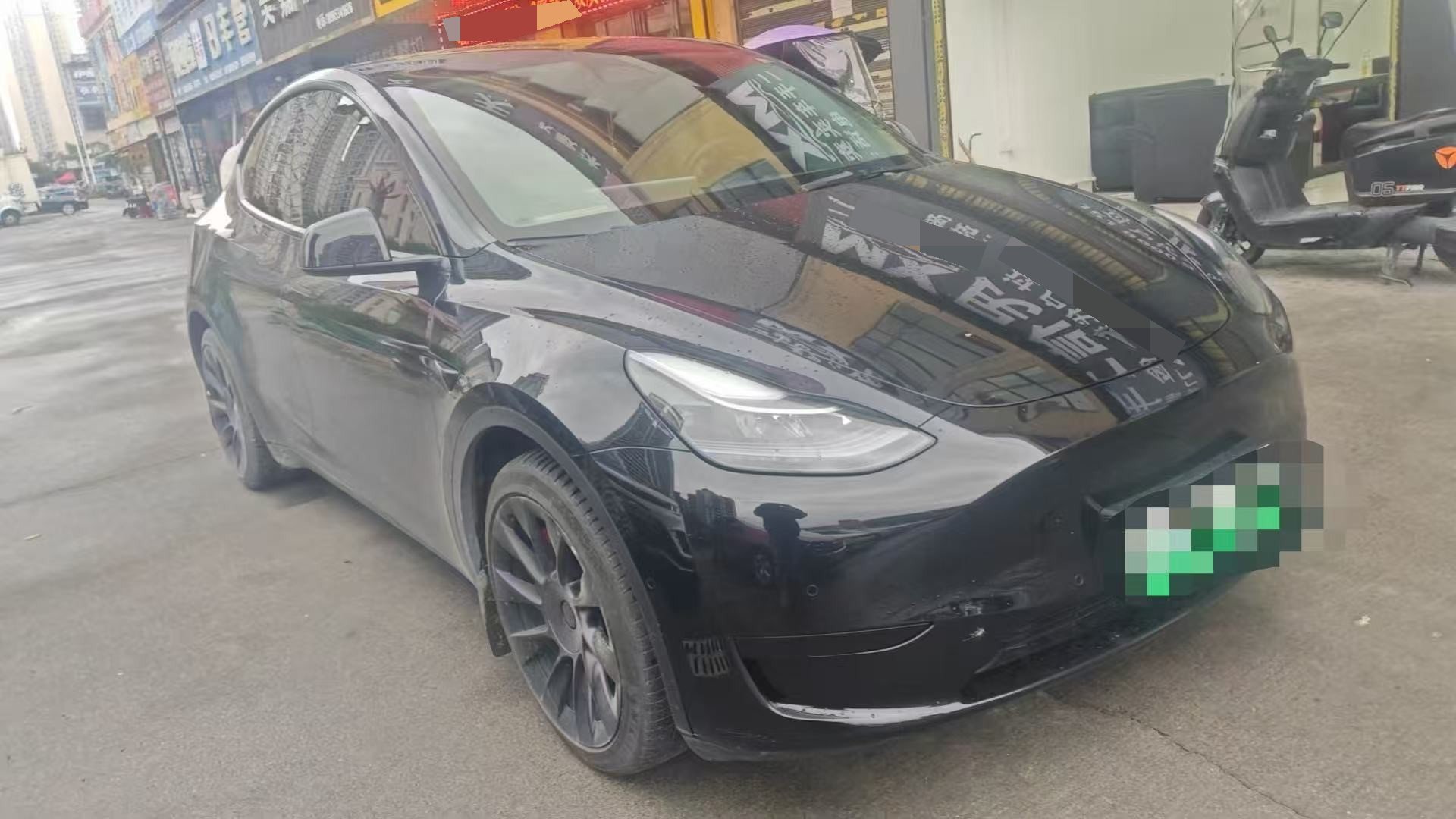Tesla Model Y 2024 #5 Tesla Model Y 2024 immagine di auto #5
