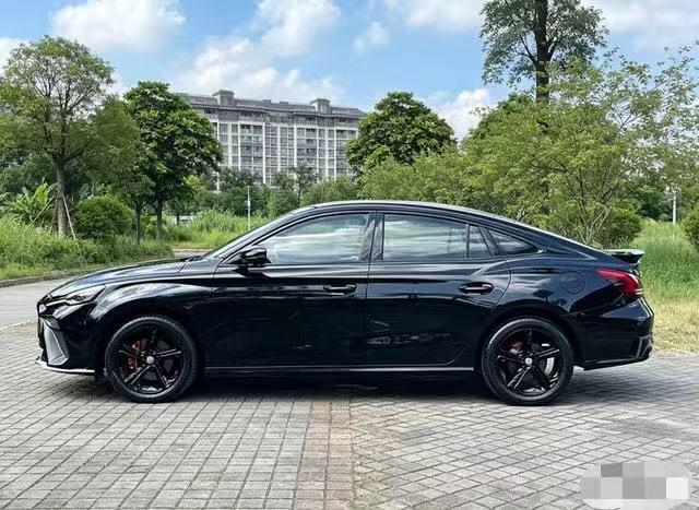 MG 5 Scorpio 2022 car image #4