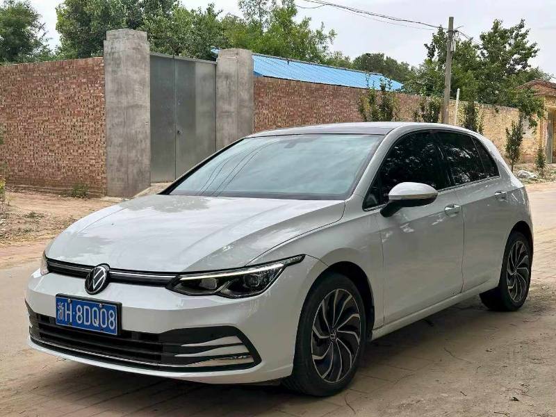 Volkswagen Golf 2023 car image 